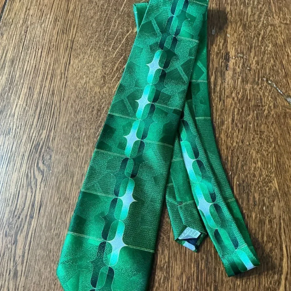 Fratello Mens Necktie Tie Green And Black Geometric Design ￼